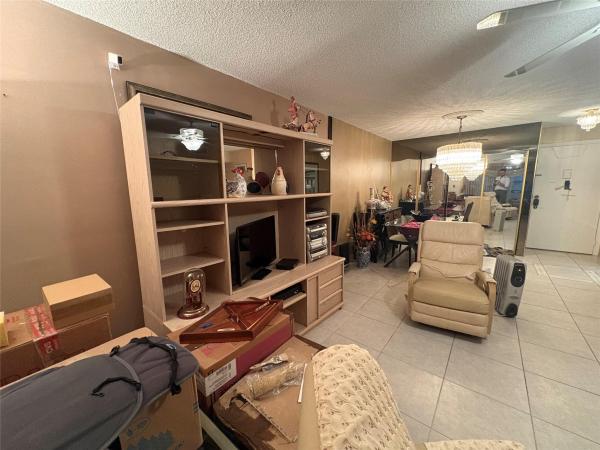 Oakbrook Village, 8140 SW 24th St #204, North Lauderdale, Florida 33068, image 1