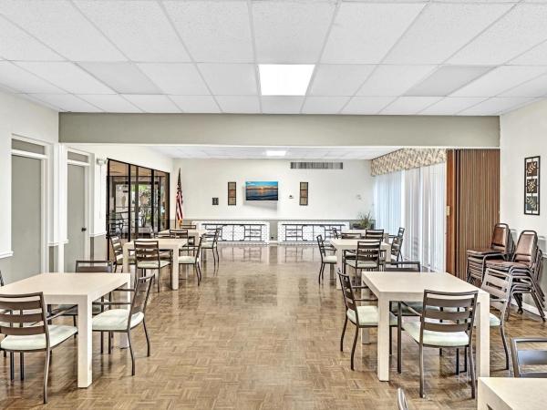 Water Chase At Cypress Bend, 2236 N Cypress Bend Dr #107, Pompano Beach, Florida 33069, image 1