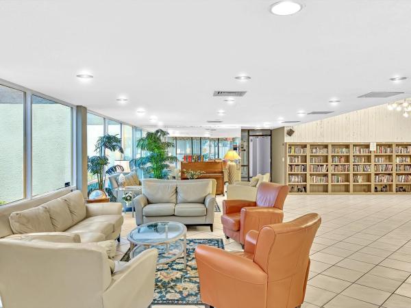 Water Chase At Cypress Bend, 2236 N Cypress Bend Dr #107, Pompano Beach, Florida 33069, image 1