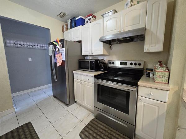 Lauderdale North Park, 413 SW 73rd Ave, North Lauderdale, Florida 33068, image 1