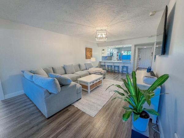 The Marina At The Bluffs, 901 Seafarer Cir #101, Jupiter, Florida 33477, image 1