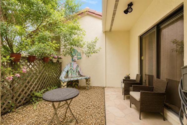 Villas Of Bonaventure, 16131 Laurel Dr #33, Weston, Florida 33326, image 3
