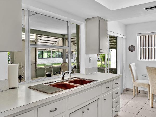 Mainlands Of Tamarac Lakes, 4516 NW 46th St, Tamarac, Florida 33319, image 1