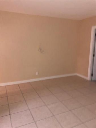 3200 NE 13th Ave #A-B, Oakland Park, Florida 33334, image 1