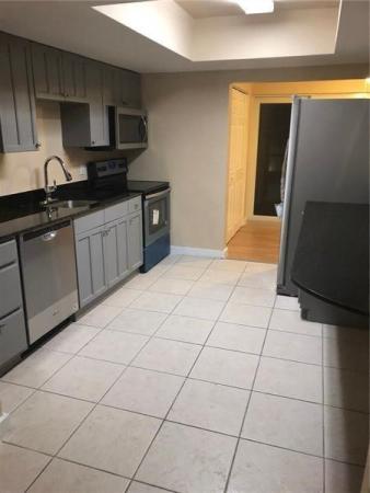 3200 NE 13th Ave #A-B, Oakland Park, Florida 33334, image 1