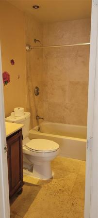 13307 SW 61st Ter, Kendale Lakes, Florida 33183, image 3
