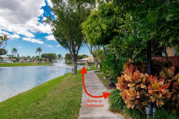 Gables Townhomes, 8550 NW 3rd Ln #304, Fountainebleau, Florida 33126, image 2