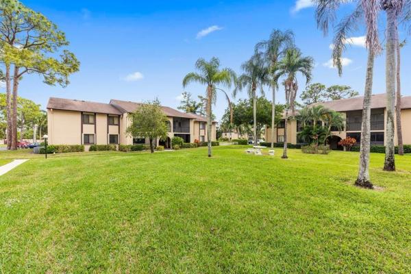 Pine Ridge South 4, 444 Pine Glen Ln #D-1, Greenacres, Florida 33463, image 3