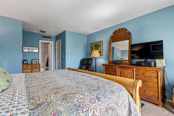 Pompano By The Sea, 3212 NE 12th St #502, Pompano Beach, Florida 33062, image 3