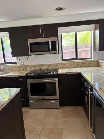 Hollywood Lakes, 1126 Lincoln St, Hollywood, Florida 33019, image 2