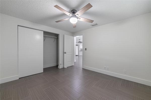 Le Chalet, 8460 Raymond Dr, Boynton Beach, Florida 33472, image 2