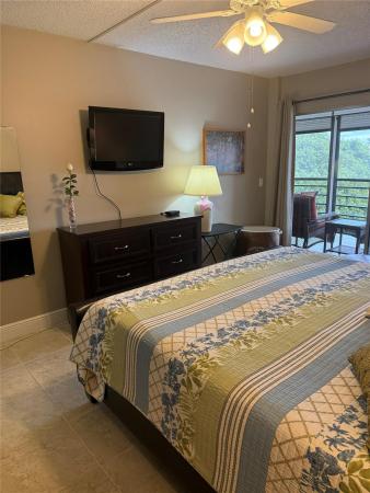 The Pines Of Boca Barwood, 23380 Carolwood Ln #408, Boca Raton, Florida 33428, image 3