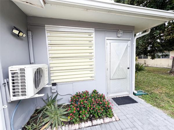 Paradise Gardens 1, 6820 Margate Blvd, Margate, Florida 33063, image 1