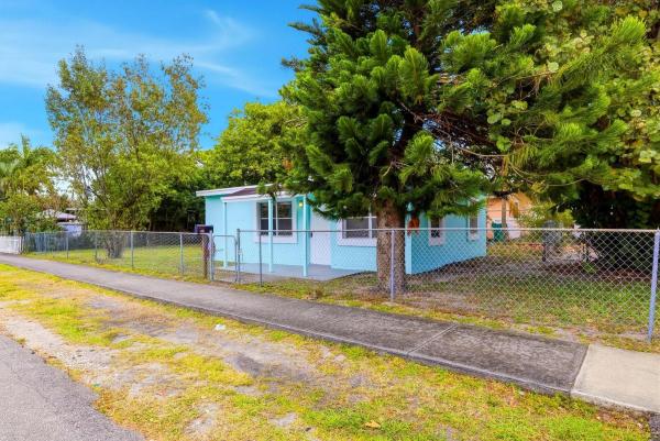 Franklin Park, 842 NW 25th Ave, Fort Lauderdale, Florida 33311, image 3
