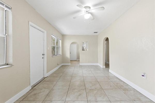 Franklin Park, 842 NW 25th Ave, Fort Lauderdale, Florida 33311, image 2