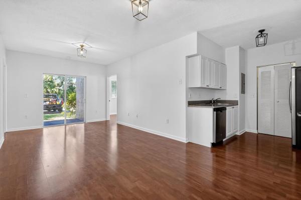 Serenity Palms, 3261 W Sabal Palm Mnr #101, Davie, Florida 33024, image 2