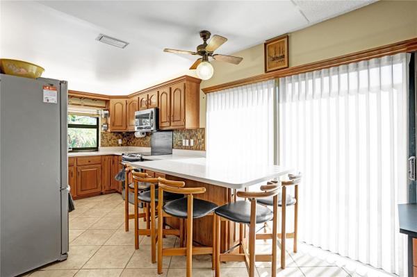 Strathmore, 3088 NW 26th Ave, Boca Raton, Florida 33434, image 2