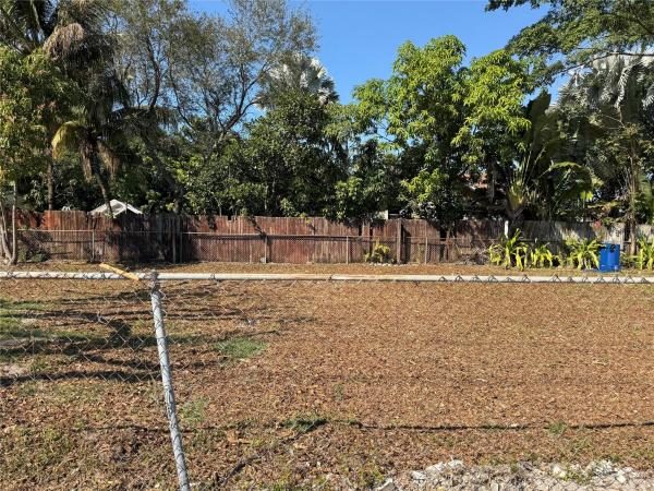 South Middle River, 1201 NE 3rd Ave, Fort Lauderdale, Florida 33304, image 1