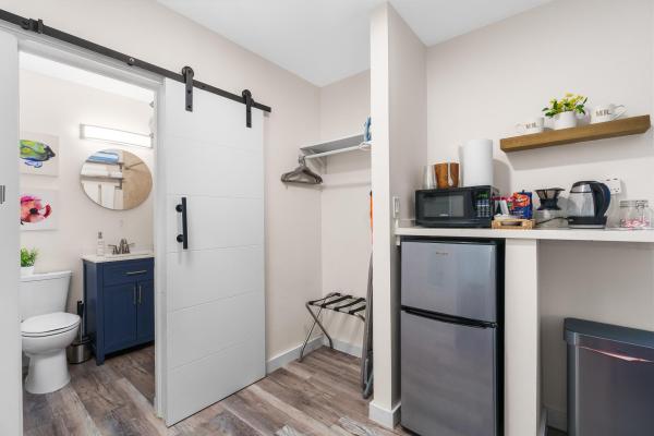 South Middle River, 1110 NW 7th Ave, Fort Lauderdale, Florida 33311, image 1