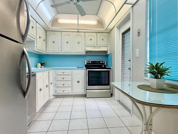 Emerald, 4401 NW 41st St #104, Lauderdale Lakes, Florida 33319, image 1
