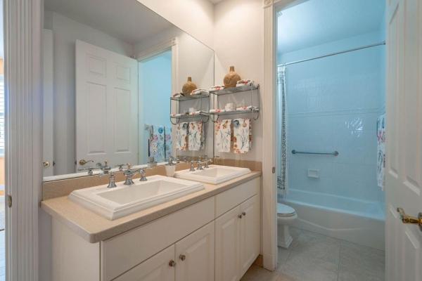 Tillotson Square, 2825 Marina Cir, Lighthouse Point, Florida 33064, image 2