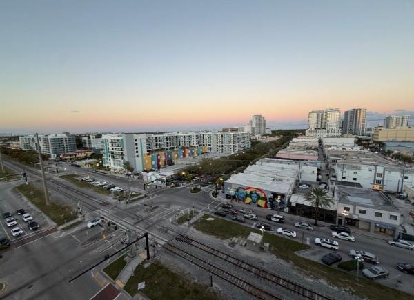 Hollywood Station, 140 S Dixie Hwy #915, Hollywood, Florida 33020, image 1