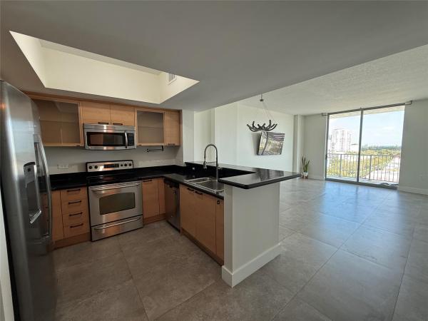Hollywood Station, 140 S Dixie Hwy #915, Hollywood, Florida 33020, image 2