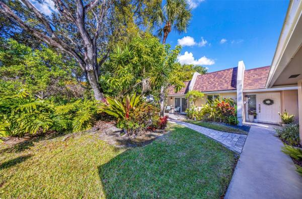 Palm-Aire Country Club 6, 3651 Oaks Clubhouse Dr #P-11, Pompano Beach, Florida 33069, image 2