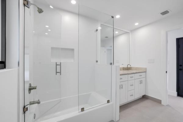 Royal Oaks Hills, 550 SW 6th Ave, Boca Raton, Florida 33486, image 1