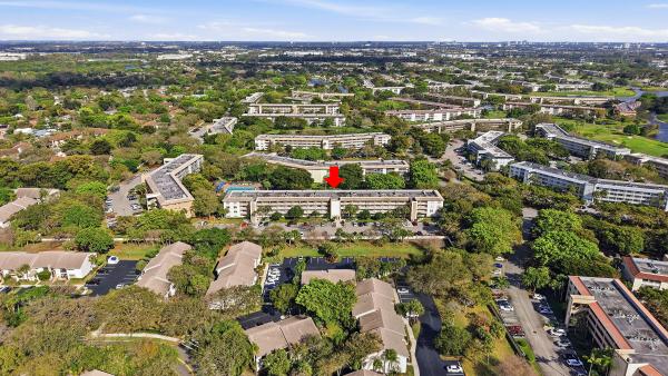 Lucaya Village, 2302 Lucaya Ln #E3, Coconut Creek, Florida 33066, image 1
