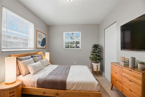 Boulevard Heights, 1000 N 71st Ave, Hollywood, Florida 33024, image 2
