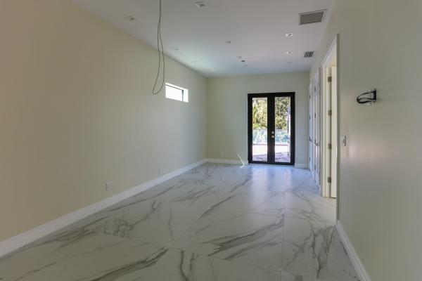 2421 NE 201st St, Unincorporated Dade County, Florida 33180, image 1