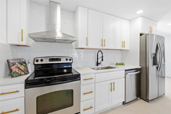 1710 SW 1st Ave, Pompano Beach, Florida 33060, image 1