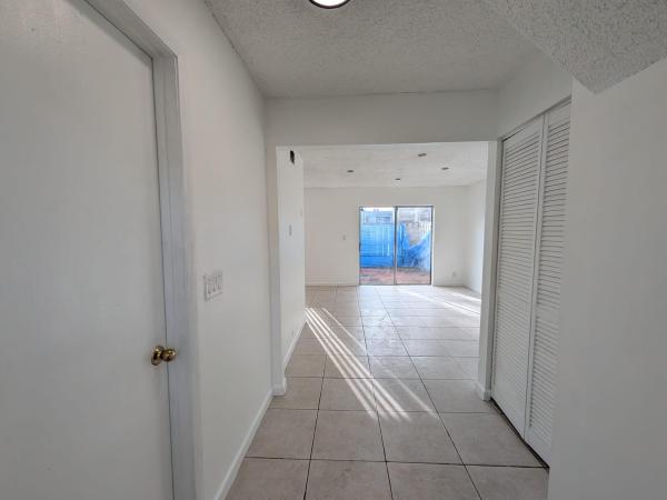 Habitat 2, 2142 NW 57th Ave #14-A, Lauderhill, Florida 33313, image 2