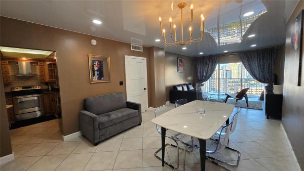 Arlen House Central, 300 Bayview Dr #1911, Sunny Isles Beach, Florida 33160, image 2