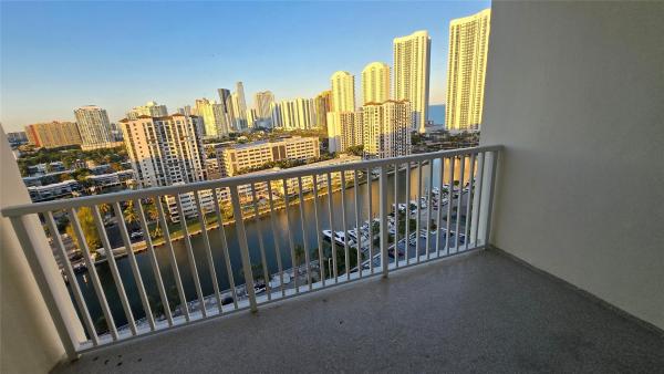 Arlen House Central, 300 Bayview Dr #1911, Sunny Isles Beach, Florida 33160, image 1