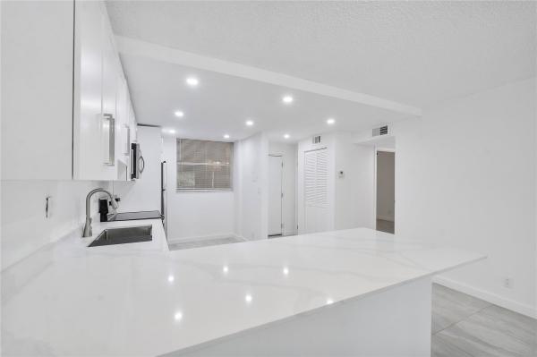 Environ 2, 3751 Environ Blvd #243, Lauderhill, Florida 33319, image 1