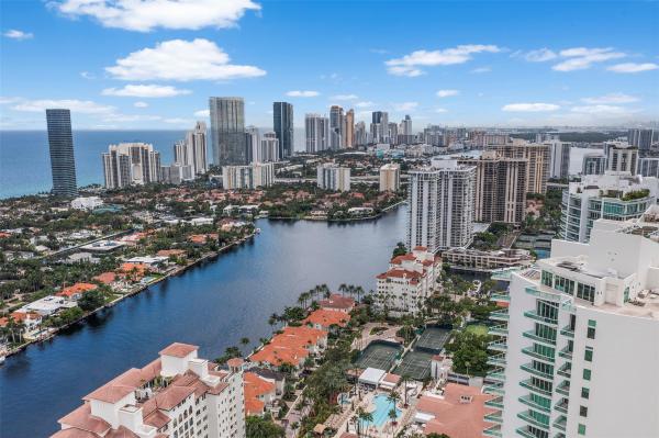 The Landmark, 20185 E Country Club Dr #901, Aventura, Florida 33180, image 1