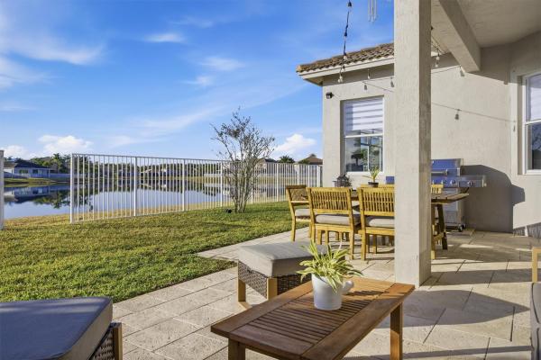 Isles At Weston, 19430 Stonebrook St, Weston, Florida 33332, image 1