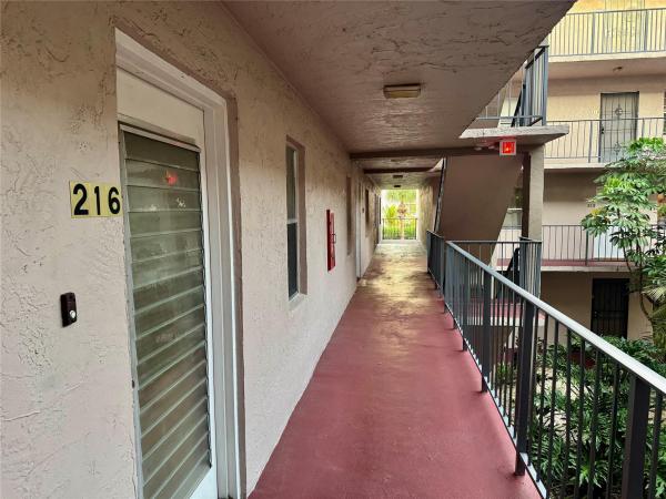 Somerset, 2821 Somerset Dr #216, Lauderdale Lakes, Florida 33311, image 1