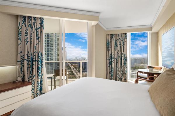 Trump International Beach Resort, 18001 Collins Ave #2615, Sunny Isles Beach, Florida 33160, image 1