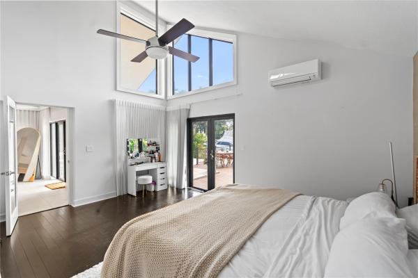 Coral Key Villas, 2430 NE 49th St, Lighthouse Point, Florida 33064, image 1