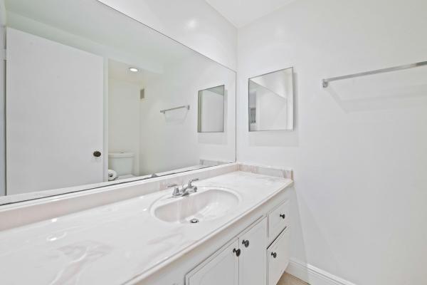 Racquet Club Village, 140 Lakeview Dr #103, Weston, Florida 33326, image 1