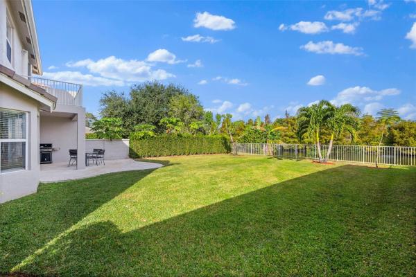 Lakefield North, 1628 S Club Dr, Wellington, Florida 33414, image 3