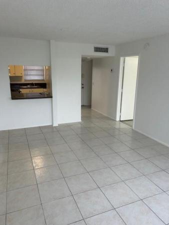 Live Oak Of Pine Island Ridge, 9400 Live Oak Pl #406, Davie, Florida 33324, image 1