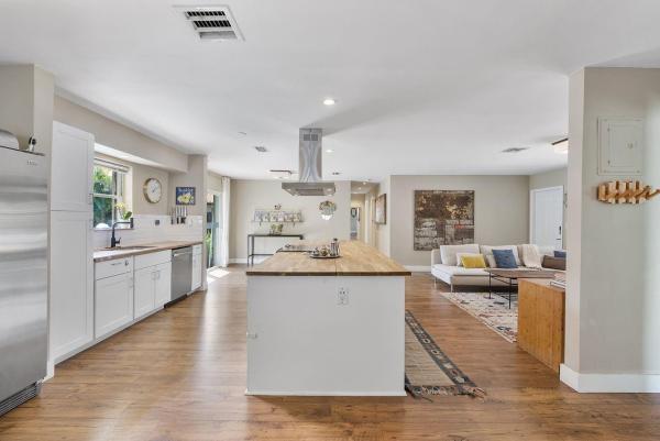 Coral Ridge Isles, 1530 NE 53rd St, Fort Lauderdale, Florida 33334, image 1