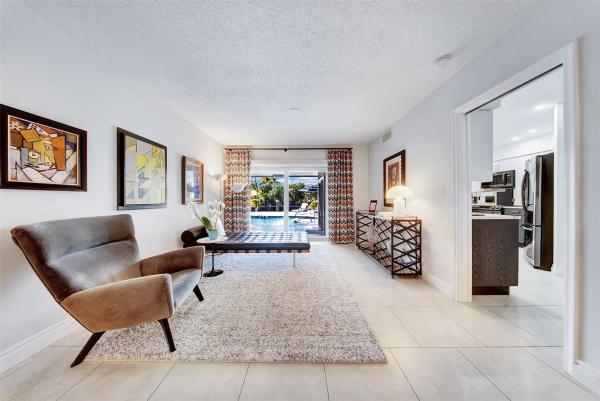 Coral Point, 2116 NE 25th St, Wilton Manors, Florida 33305, image 1