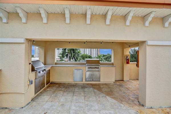 Le Club International, 2845 NE 9th St #601, Fort Lauderdale, Florida 33304, image 2