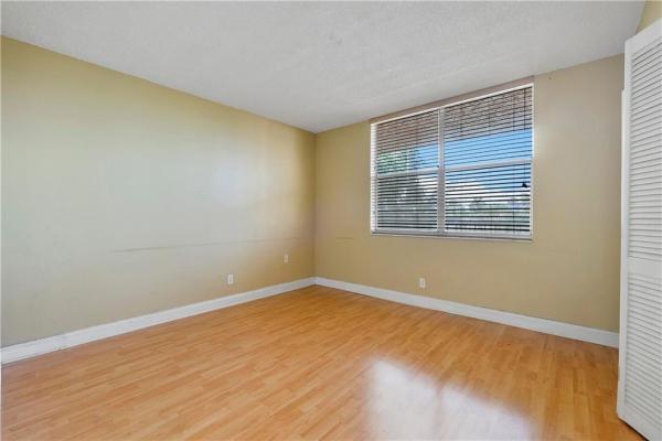 Palm Lakes, 7210 Lake Circle Dr #306, Margate, Florida 33063, image 1