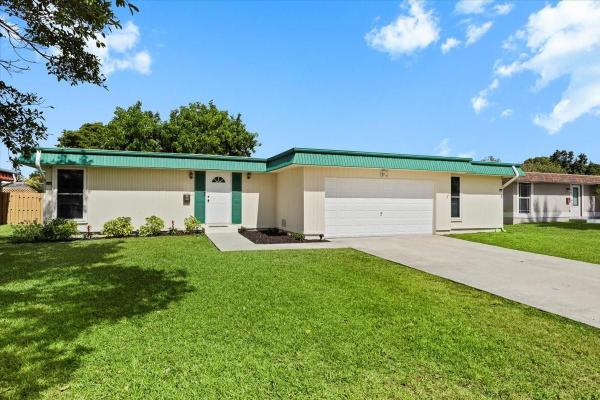 Vanguard Village 15, 7303 NW 64th St, Tamarac, Florida 33321, image 2